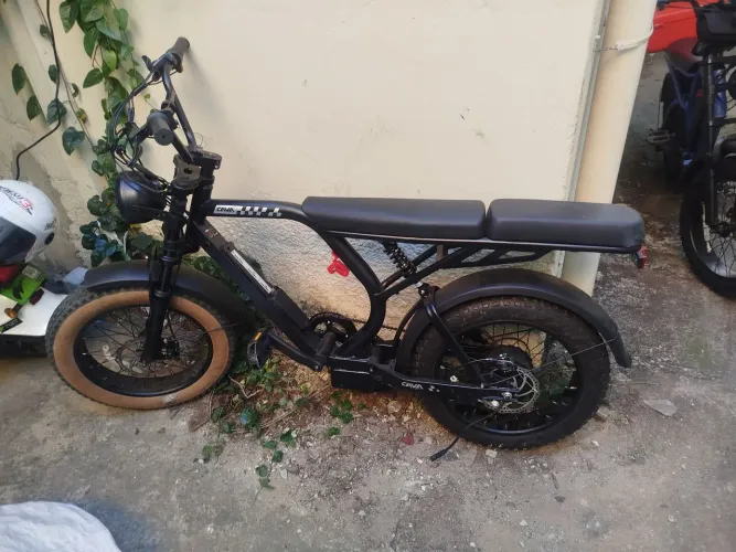 2 Bicicletas eletrica com defeito ,retirar peças