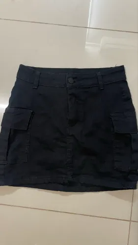 saia cargo estilo jeans preta 