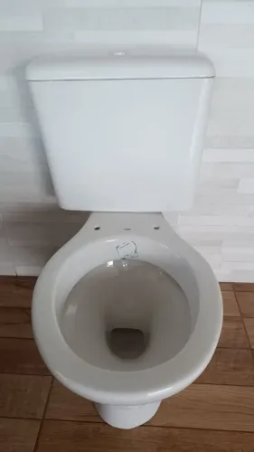 Vaso sanitário nunca usado