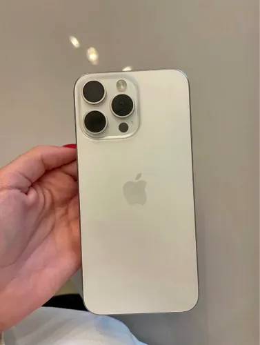 iPhone 15 Pro Max 256gb impecável