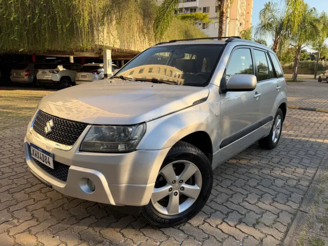 Suzuki Grand Vitara 2.0 16V 4x2/4x4 5P Mec. 2011