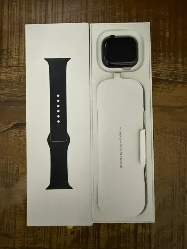 Apple Watch series 11 100% de bateria ( na garantia )
