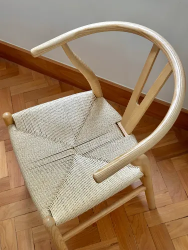 Cadeira Wishbone