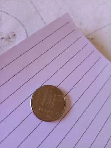 Moedas antigas de 10 cruzeiro de 1991 tenho total de 16 moedas