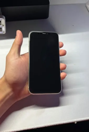 iPhone 11 Excelente Estado Original