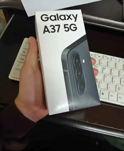SAMSUNG A37 5G 128GB 6RAM NOVO LACRADO
