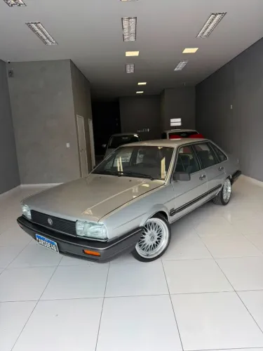 Volkswagen Santana Glsi / GLS 1.8/ 2.0 1989