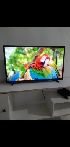 TV SANSUNG SMART 32 " FUNCIONA PERFEITAMENTE NOVA COM CONTROLE