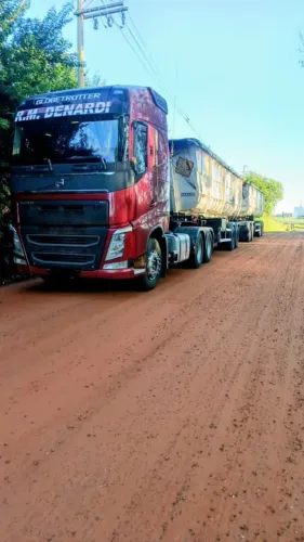 Vende-se FH 540 Globthoter 6x4 único dono, caminhão em excelente estado de conservação 