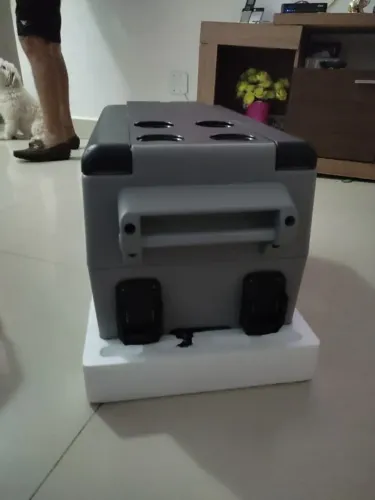 Vendo Geladeira portátil