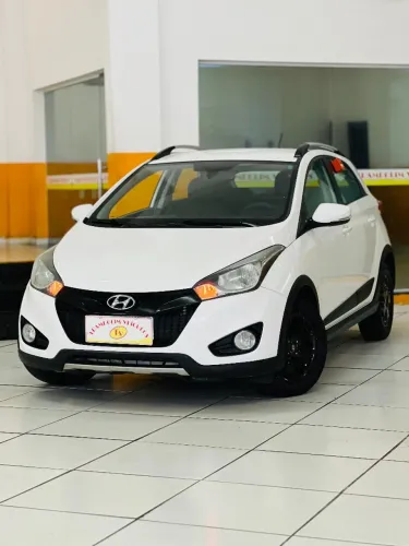 Hyundai HB20X Style 1.6 Flex 16V Aut. 2015