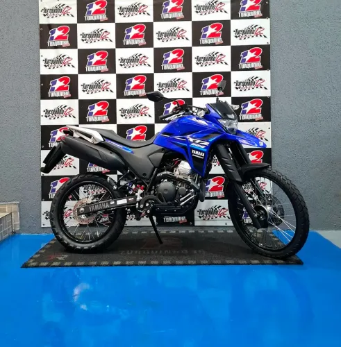 Yamaha XTZ Lander 250 ano 2024 com apenas 13.000 km Original