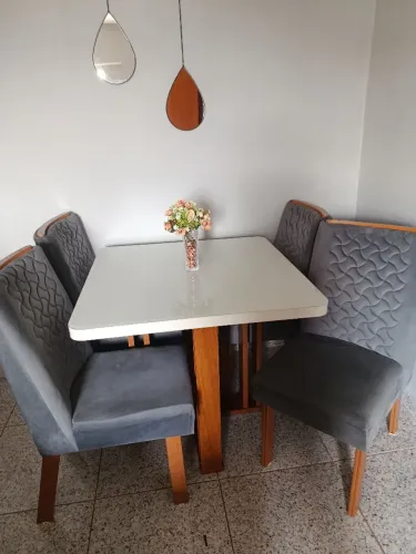Mesa de jantar troca por tv smart