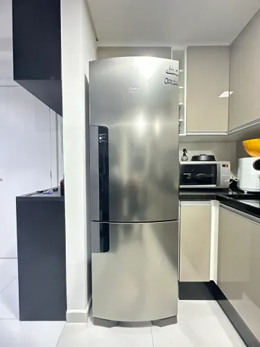 Geladeira Consul Frost Free Inverse 397L Evox (Inox) - Impecável!