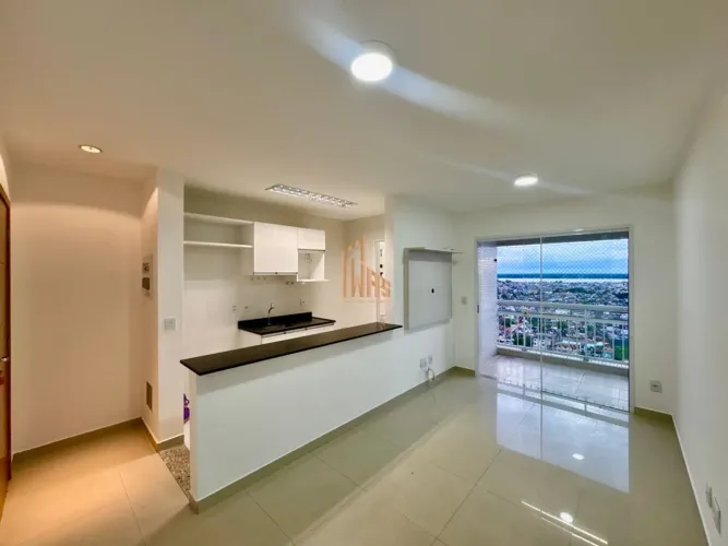 Alugo Apartamento com 2 Quartos no Torre Parnaso,58m² -Semimobiliado Andar Alto
