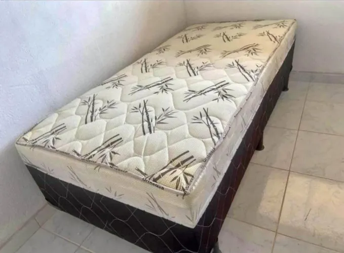 Cama solteiro 10 cm espuma D28 350reais a vista dinheiro 