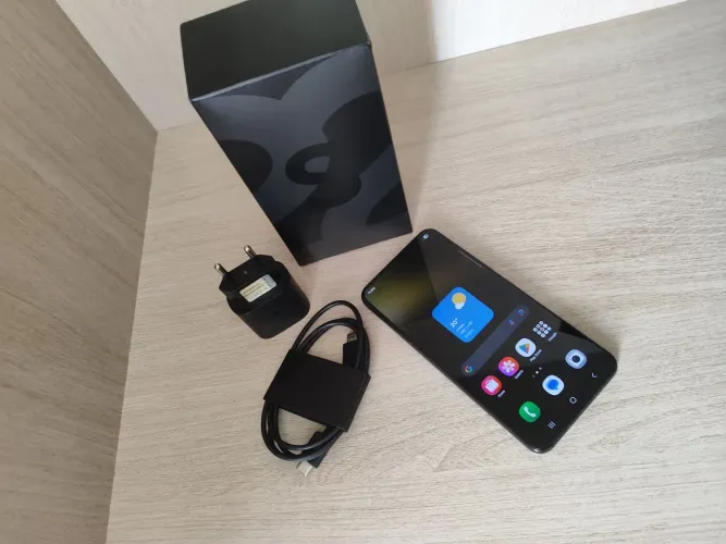Samsung S22 256GB ? 8GB RAM