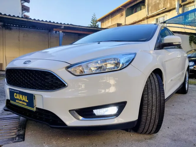 Ford Focus Sedan 2.0 16v/2.0 16V Flex 4P Aut. 2016