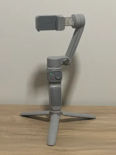 Estabilizador Zhiyun Smoothq3 Cardan Portátil Pra Smartphone