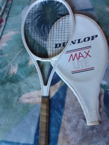 Raquete de tênis dunlop