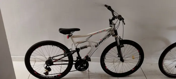 Bicicleta aro 26 Track Bikes Boxxer New