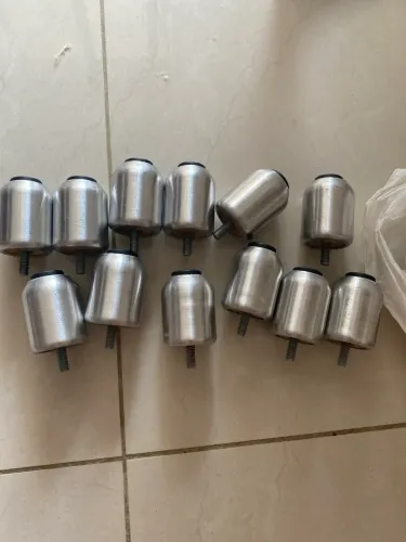 Kit de pés para cama box em inox