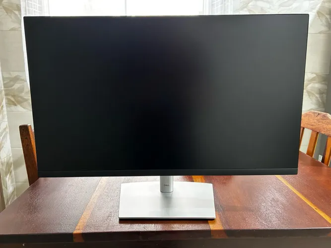 Monitor Dell P2722H 27 | Full HD IPS | Excelente estado