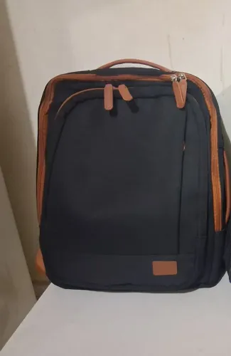 Mochila costas c/ Alça, nova, Notebook + Urbana c/ Usb e zíper Expansível!