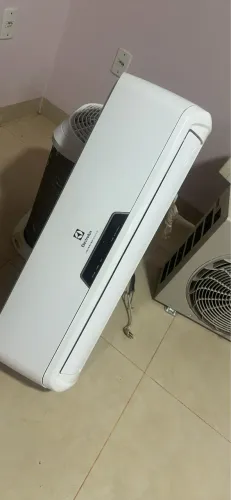 Ar condicionado Eletrolux inverter 12 btus