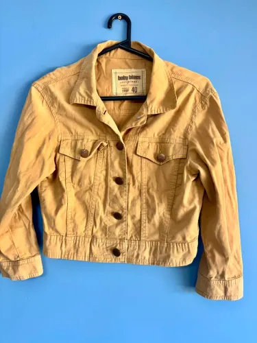 Jaqueta jeans amarela TAM 40