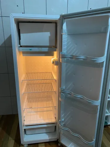 Geladeira Consul 254 L