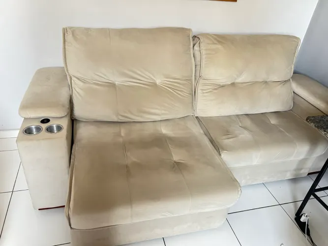 Sofá semi novo