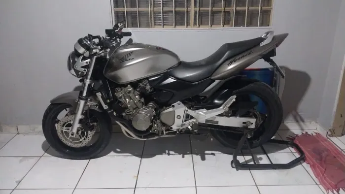 Cb 600 hornet carburada