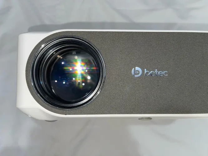 Projetor Betec BT960 - 3400 lumers