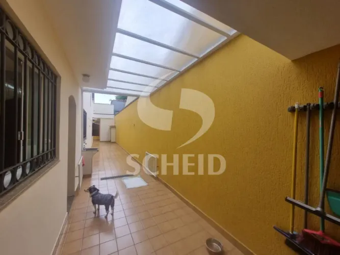 Casa 5 dormitórios, sendo 3 suítes