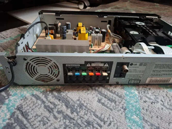 Peças HomeTheater LG HT503SH