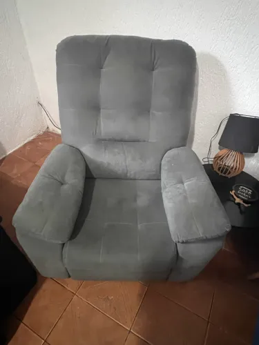 Vendo poltrona do vovô ou do papai