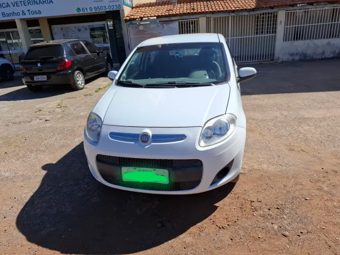 Fiat Palio Attractive 1.0 EVO Fire Flex 8V 5P 2014