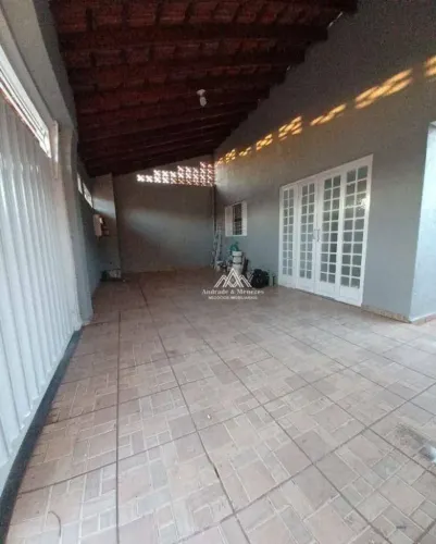 Casa com 2 dormitórios para alugar, 138 m² por R$ 1.858,83/mês - Vila Albertina - Ribeirão