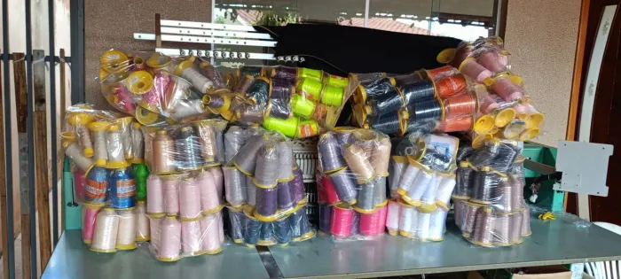 Linha de pesponto 60