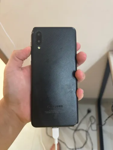 Vendo a02 para arrumar ou retirar peças