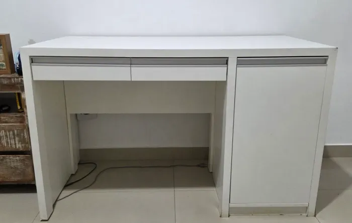 Escrivaninha MDF