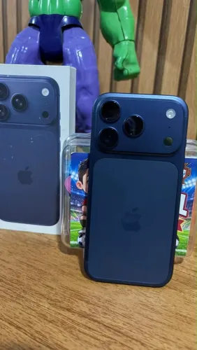 iPhone 17 pro 4 meses uso bateria 100%
