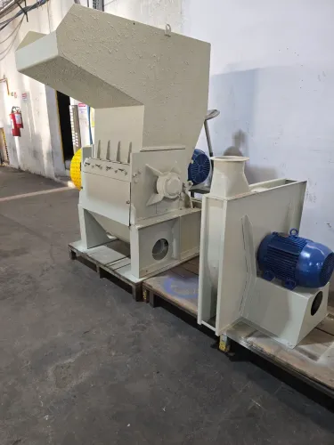 MOINHO PLASTICO PRIMOTECNICA 700 MM E VENTILADOR PARA TRANSPORTE PNEUMATICO