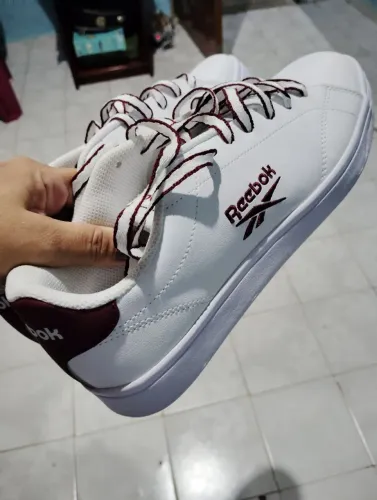 Vendo lindo tênis reebok 