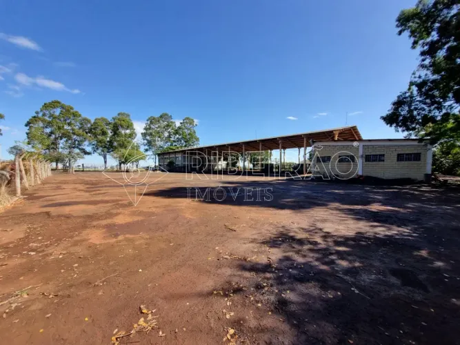 Área de uso industrial e comercial as margens rodovia SP-333 com 13m²