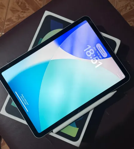 Vende-se IPad Air 4 geração 64gb e Apple Pencil 2 geração