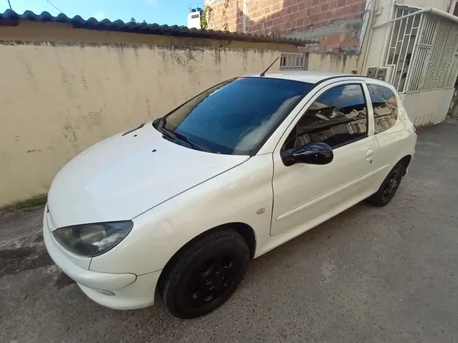 Peugeot 206 Soleil/quiksilver 1.0 16V 3P 2002