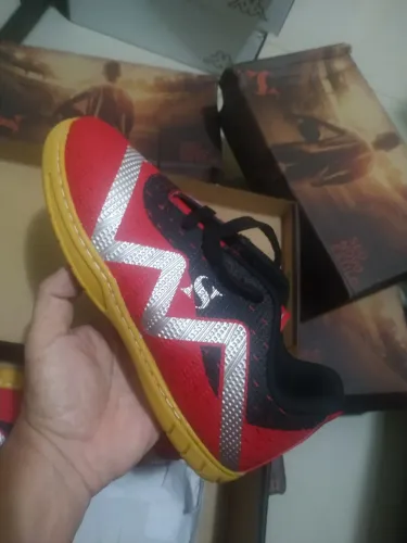 Chuteiras Futsal New Styllus