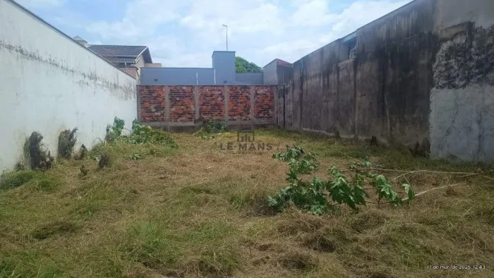 Terreno à venda em Piracicaba, São Mateus